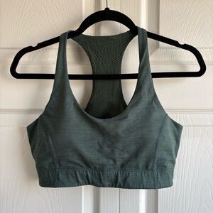 OUTDOOR VOICES evergreen Green Doing Things Sport Bra M Athletic Top Yoga Pilate